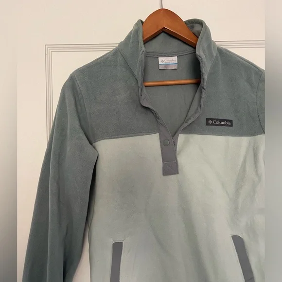 NWOT Columbia fleece pull over - Picture 2 of 5